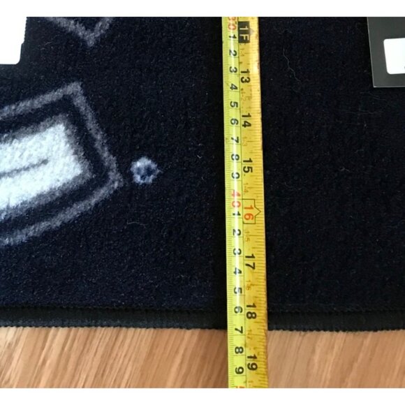 NHL Vancouver Canucks Mat Rug 18.5 x 28.5" Fanmats Hockey Canada - Picture 6 of 7